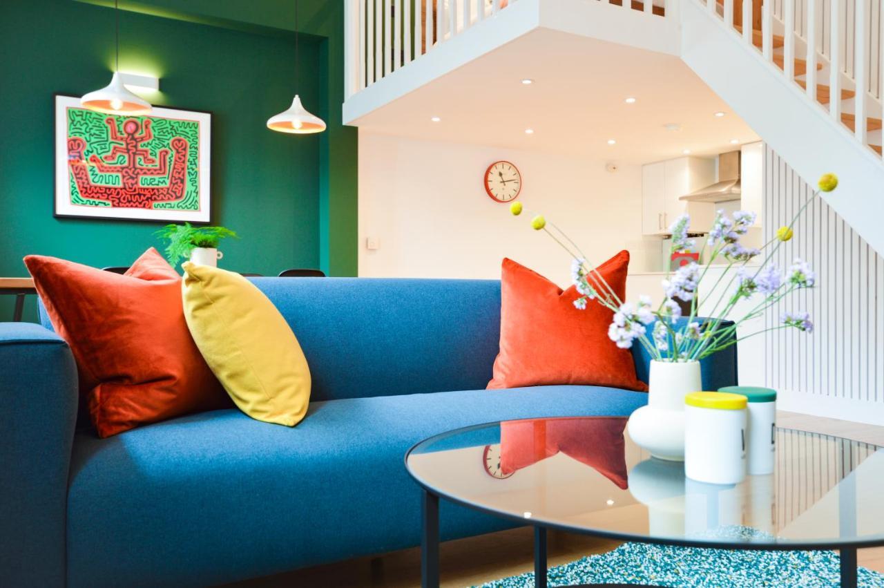 Spacious West Hampstead Apartment With Mezzanine Bedroom By Concept Apartments Лондон Экстерьер фото